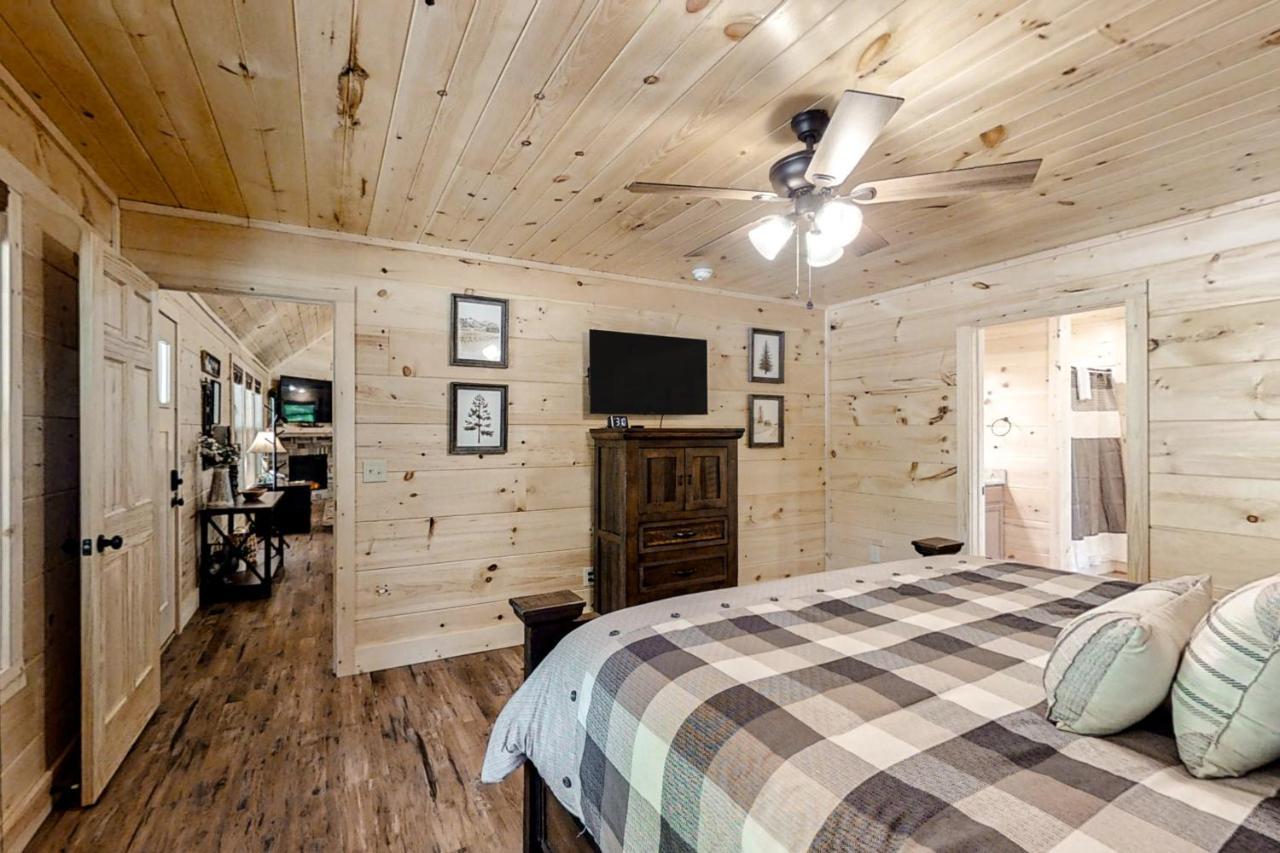 Misty Mountain Retreat Villa Sevierville Dış mekan fotoğraf